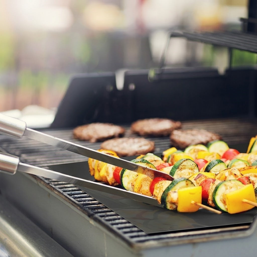 4-Pack 500°F Continuous Heat Grill Mats – No More Melted BBQs - DHACTIVE 3