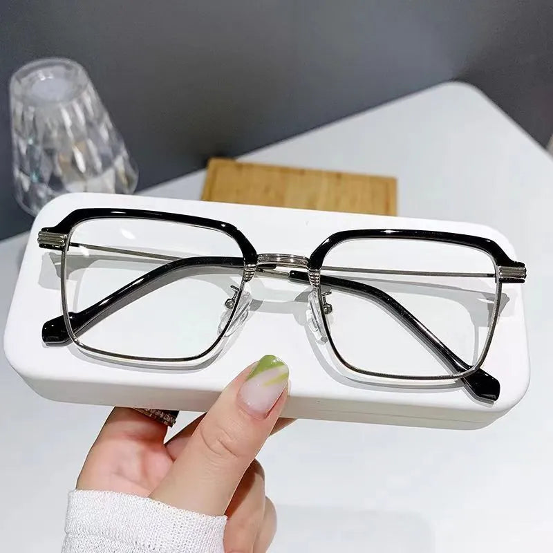 Adjustable Zoom Reading Glasses – Dial Your Magnification, Photochromic Lenses