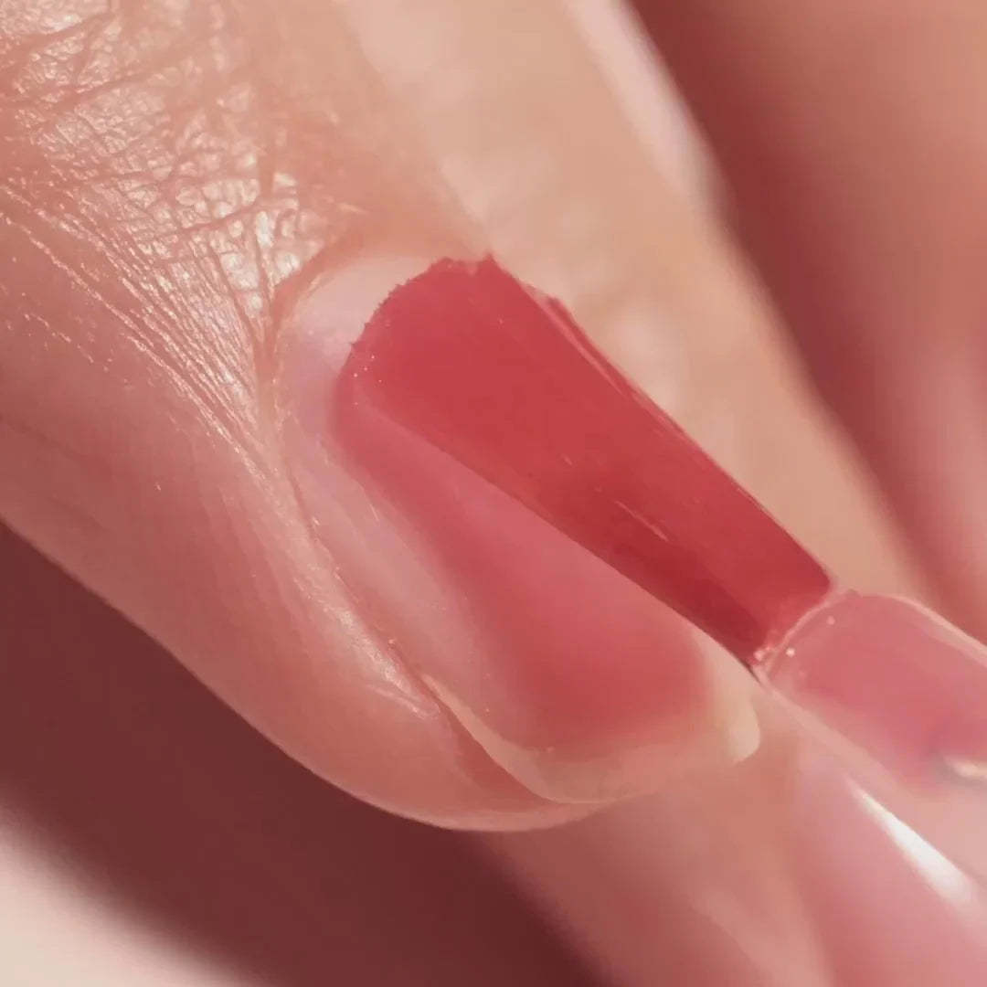 Active Nail Polish - Raspberry Glow &amp; Powder Pink Blur: Brush-on application